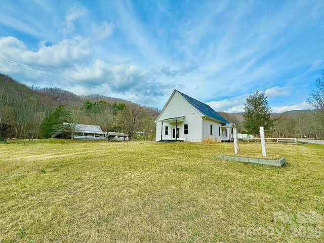 6367 Nc 261 Highway Property Photo 2