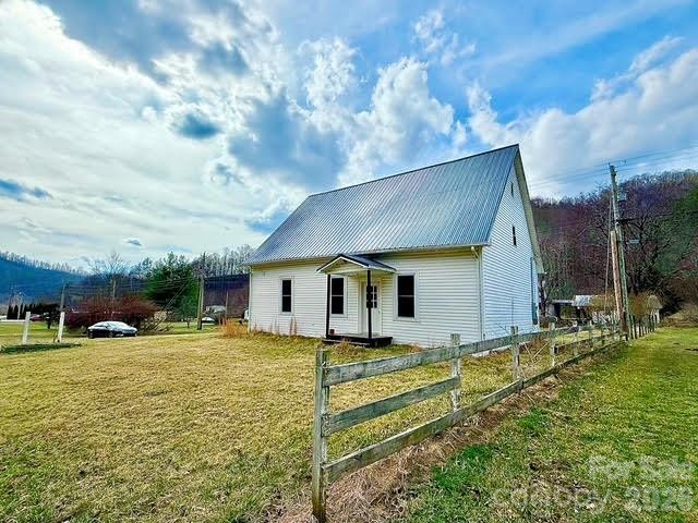 6367 Nc 261 Highway Property Photo 3