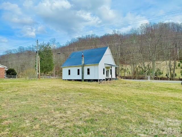 6367 Nc 261 Highway Property Photo 5