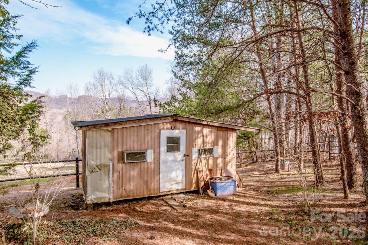 508 Liles Lane Property Photo 10