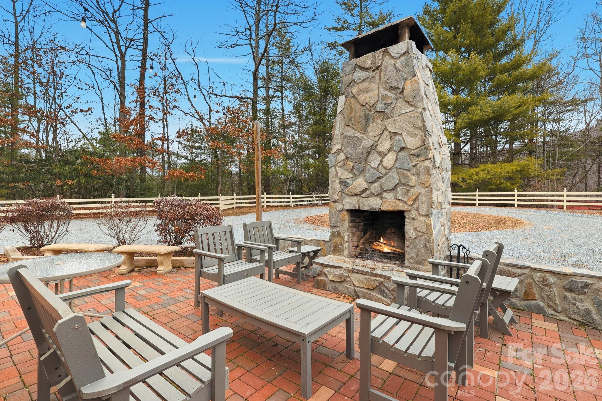 1644 Broadstone Road Property Photo 7