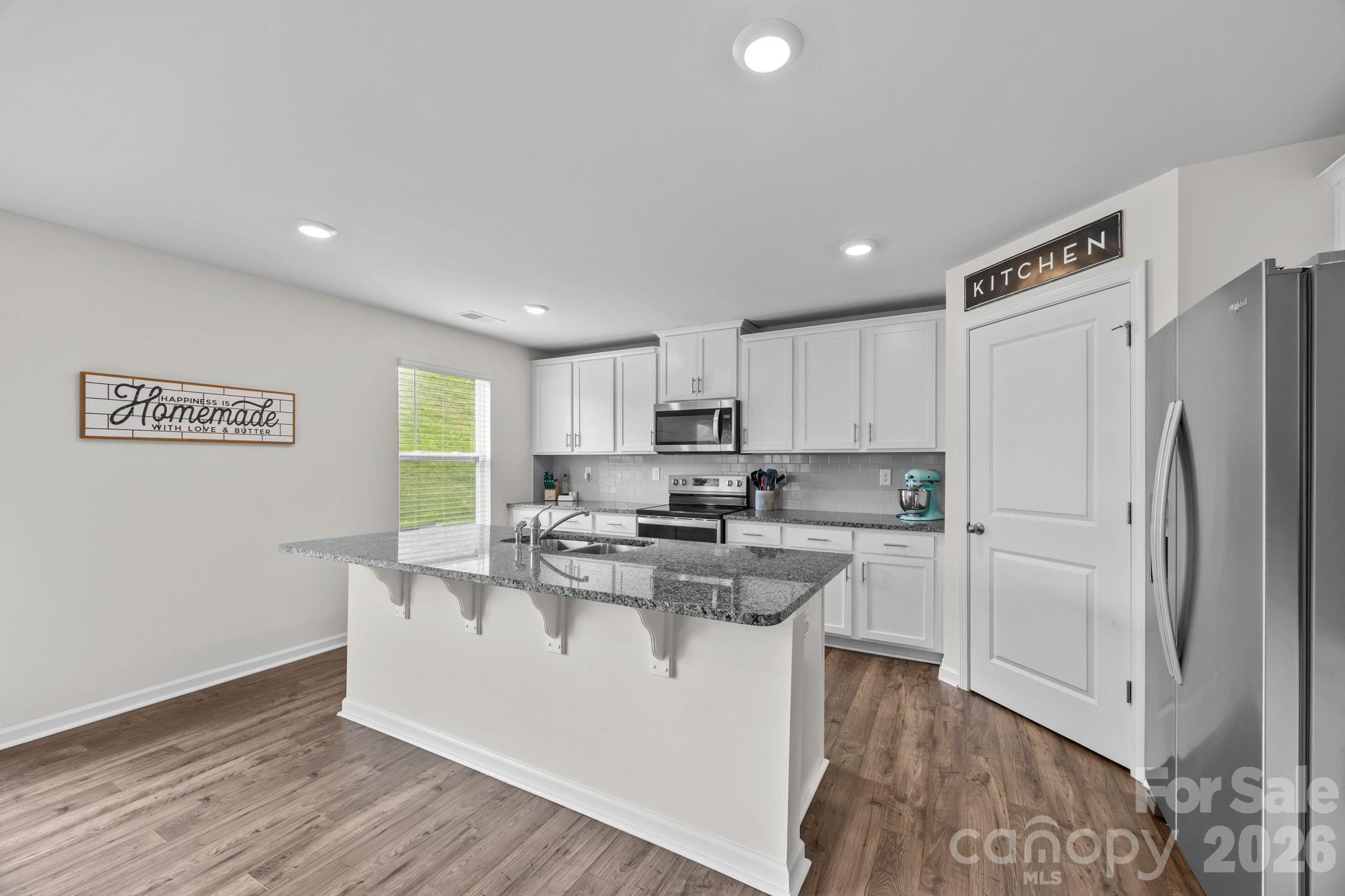 183 Marathon Lane Property Photo 12