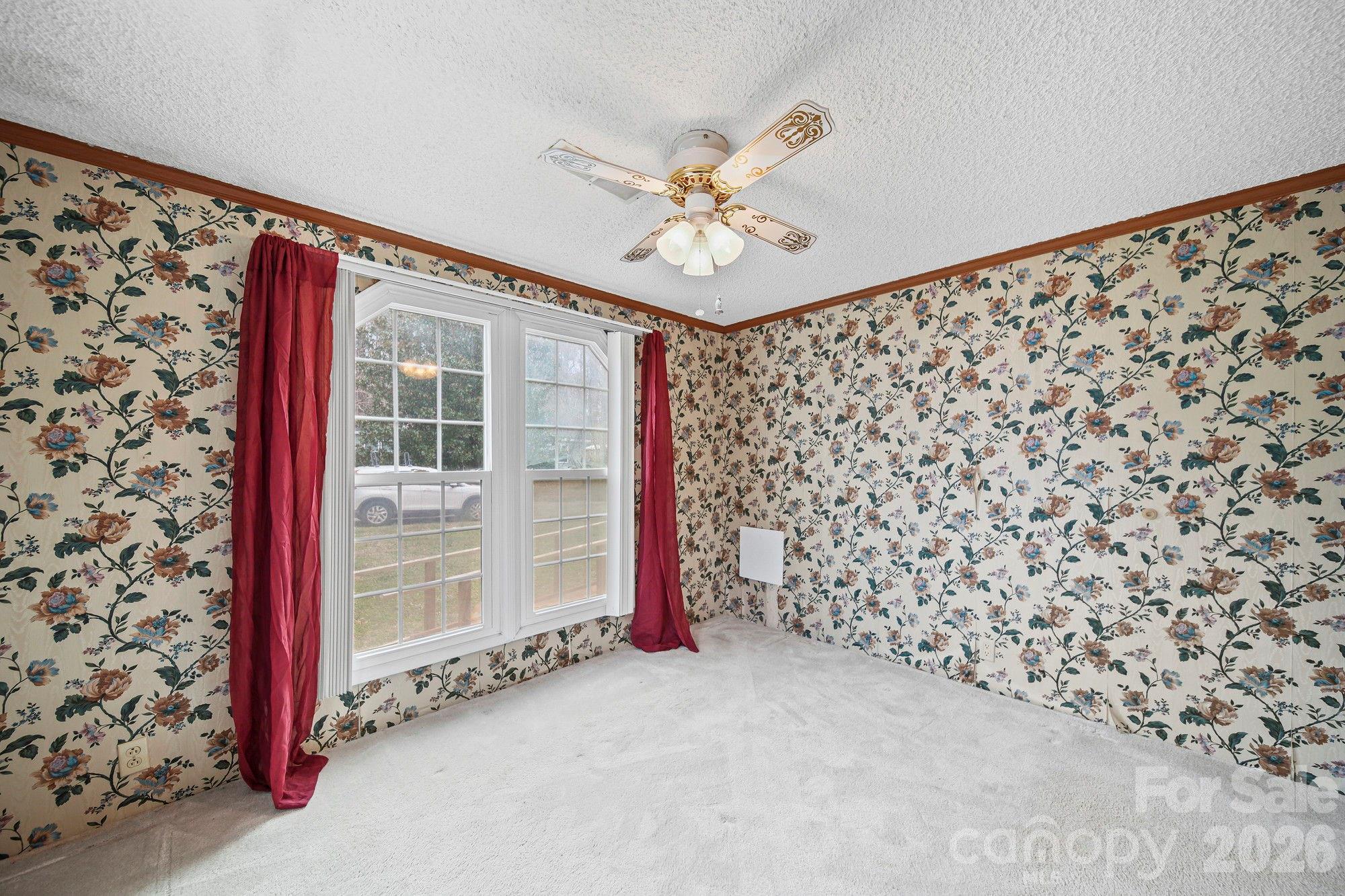 1015 Southwood Drive Property Photo 14