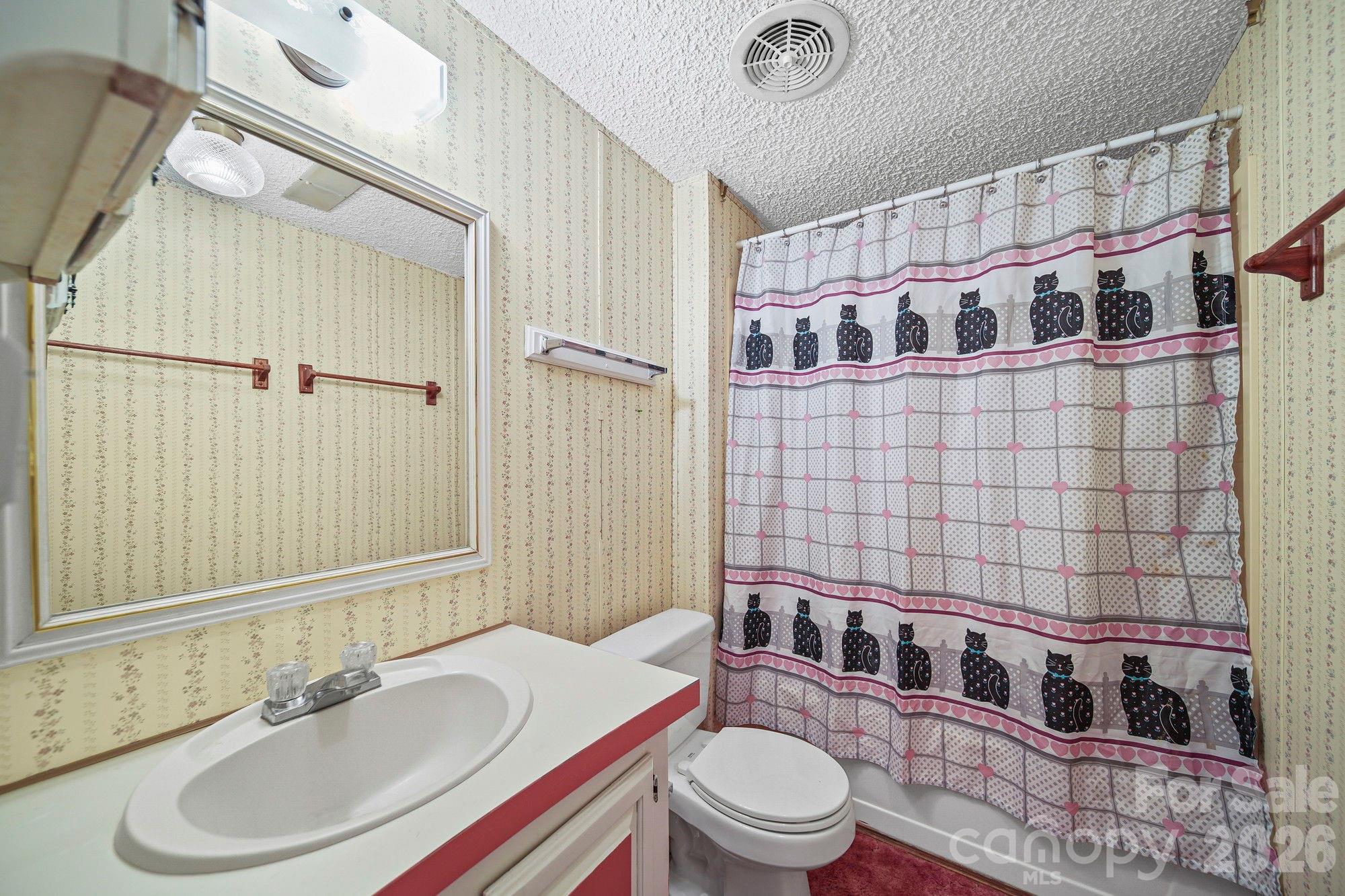 1015 Southwood Drive Property Photo 20