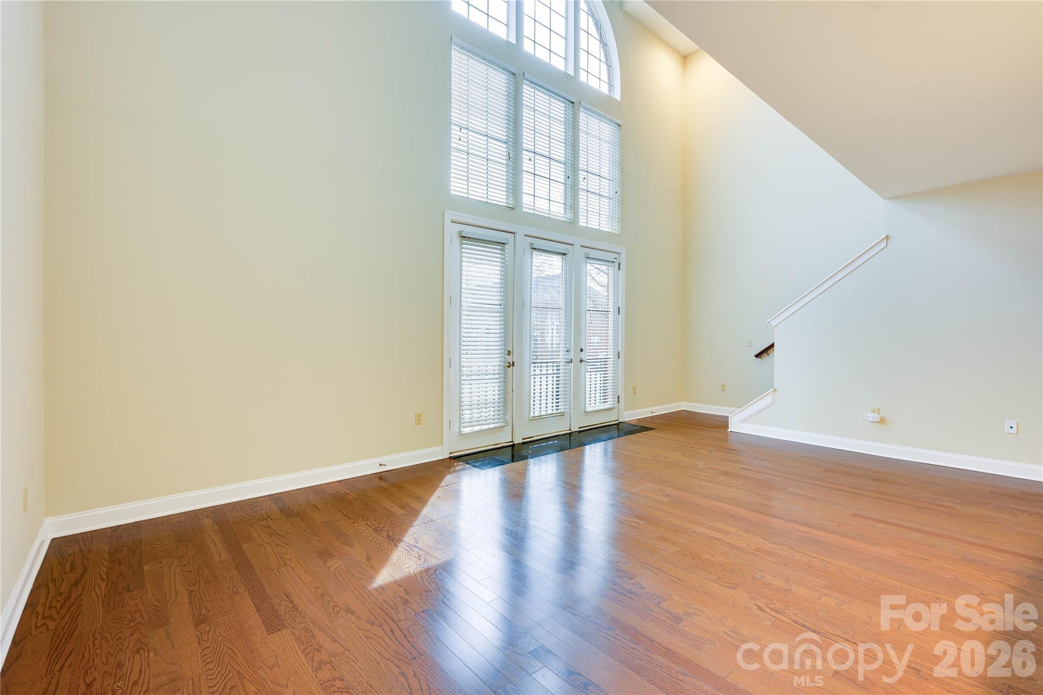 120 Steinbeck Way F Property Photo 9