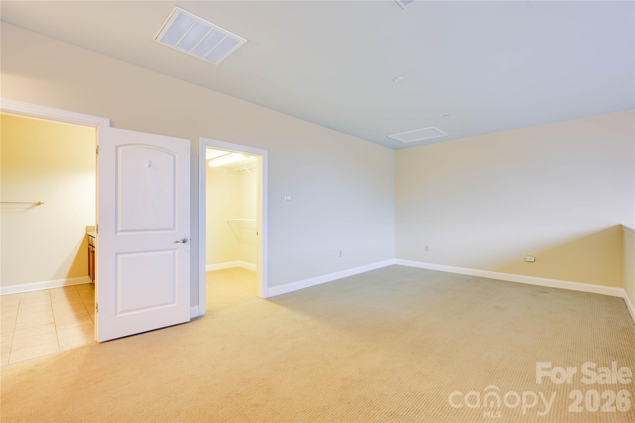 120 Steinbeck Way F Property Photo 19