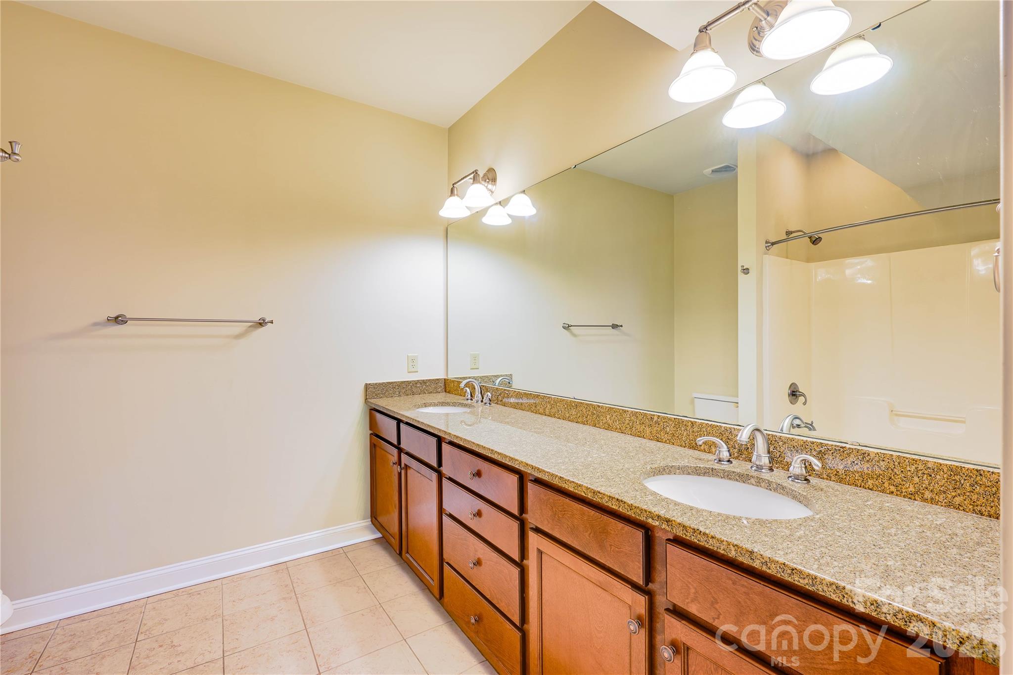 120 Steinbeck Way F Property Photo 21