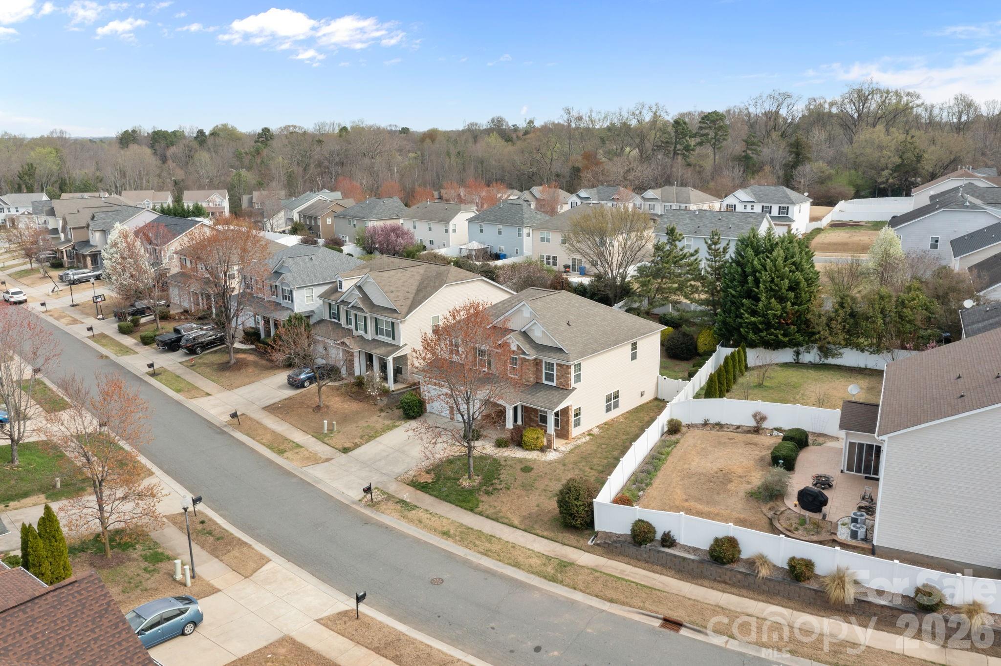 108 Sand Spur Drive Property Photo 39