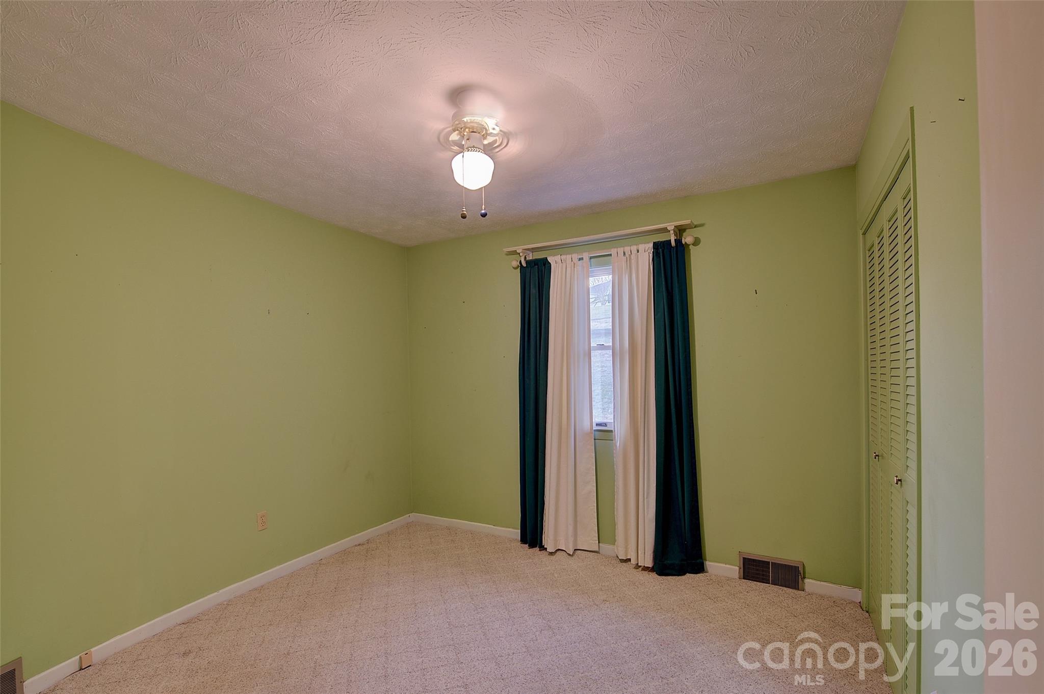 220 Grand View Lane Property Photo 24