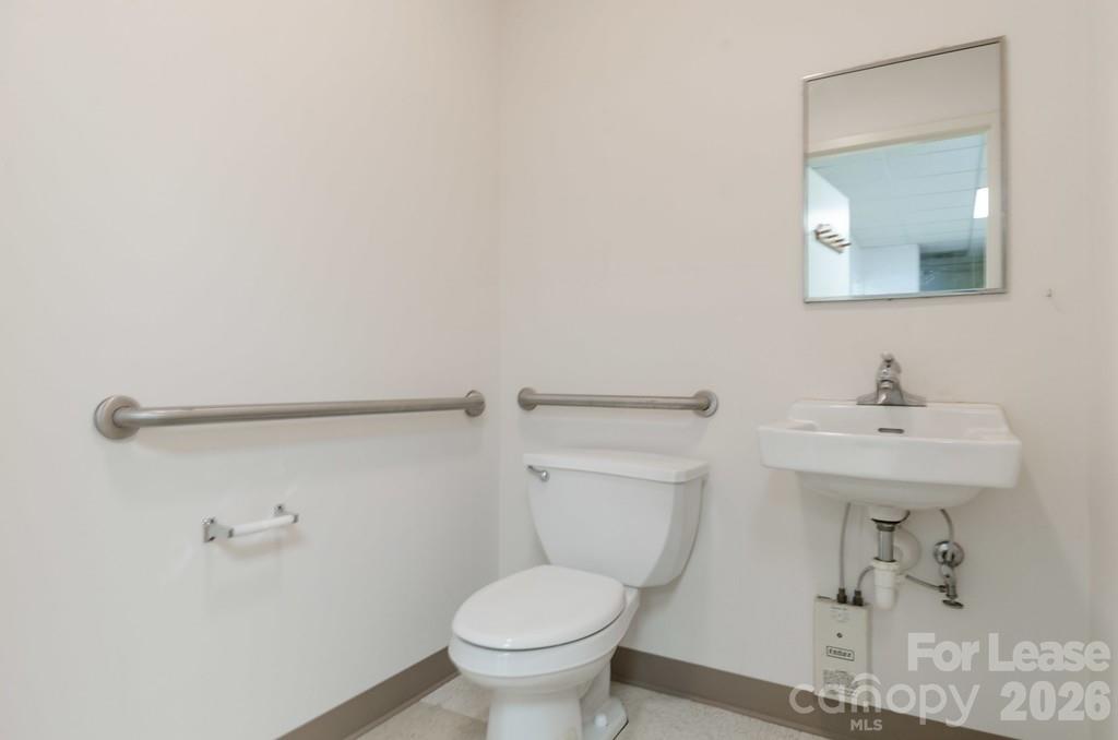3705 Latrobe Drive Property Photo 16