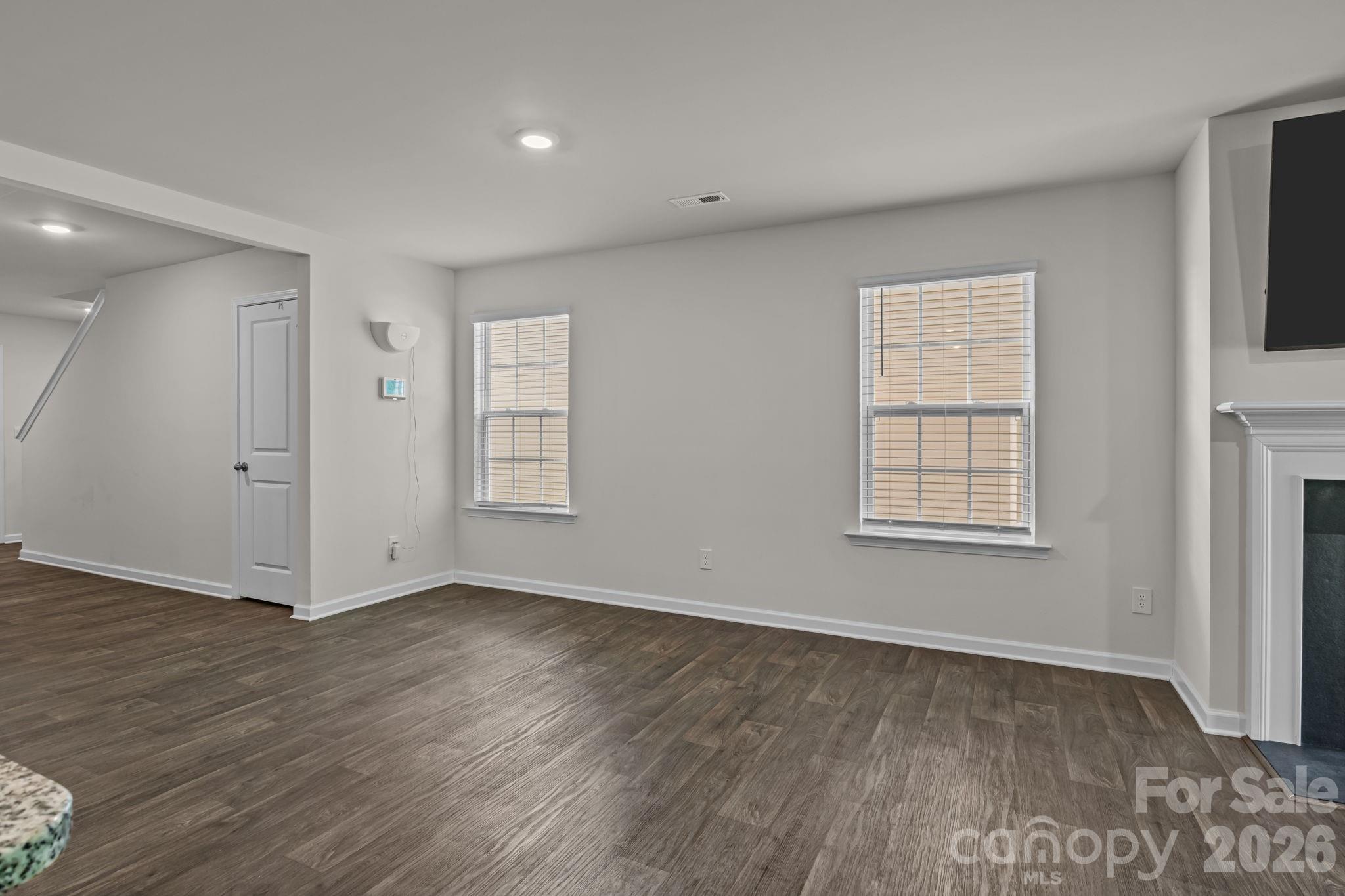 1730 Bright Hope Lane Property Photo 2
