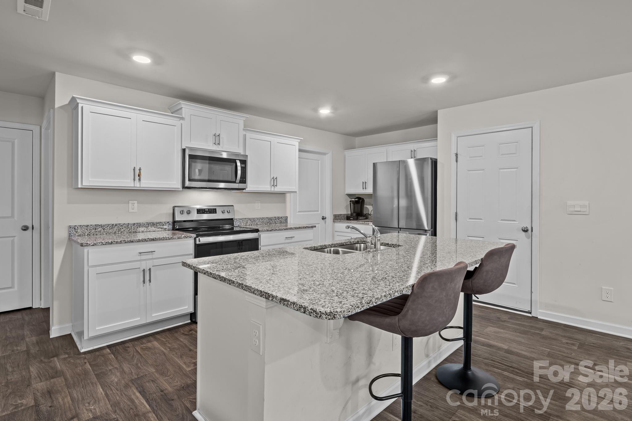 1730 Bright Hope Lane Property Photo 8