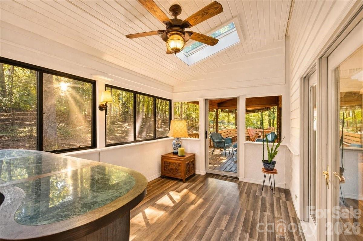 10 Thornwood Court Property Photo 37