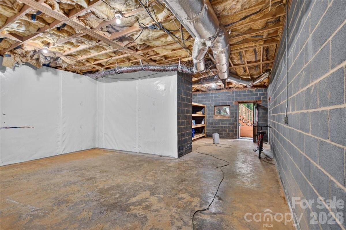 10 Thornwood Court Property Photo 40