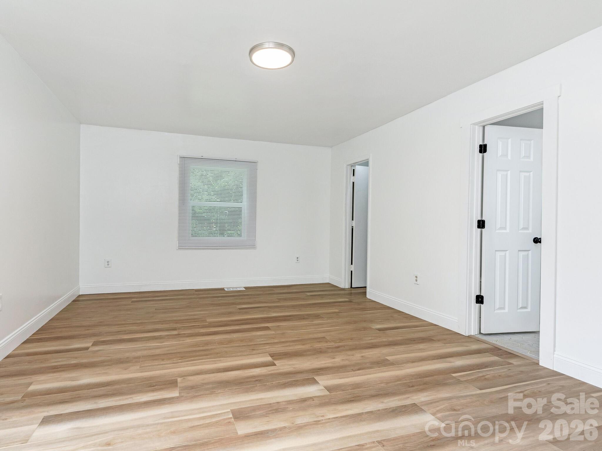 1831 Erie Street Property Photo 16