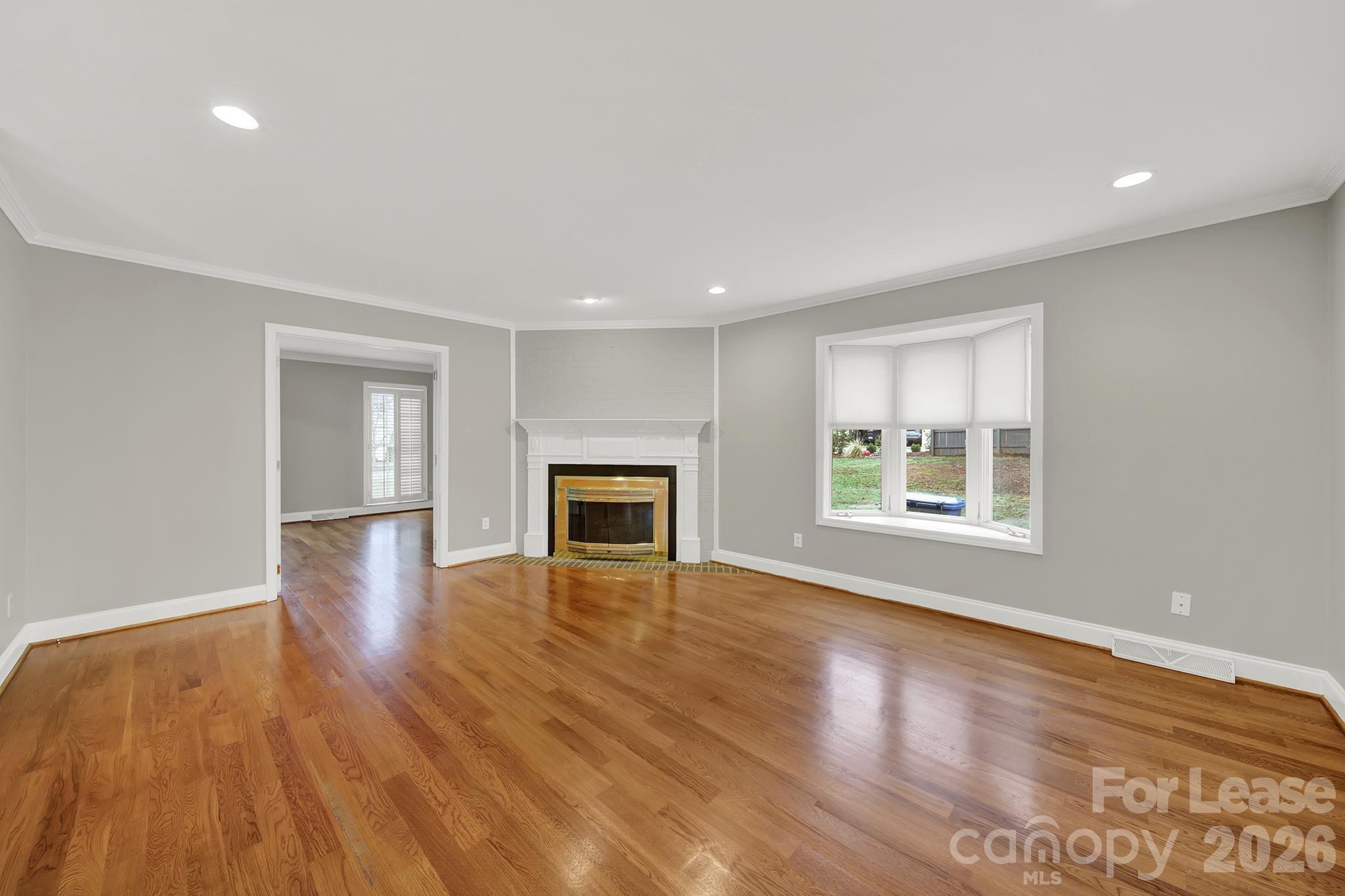 1300 Home Place Property Photo 5