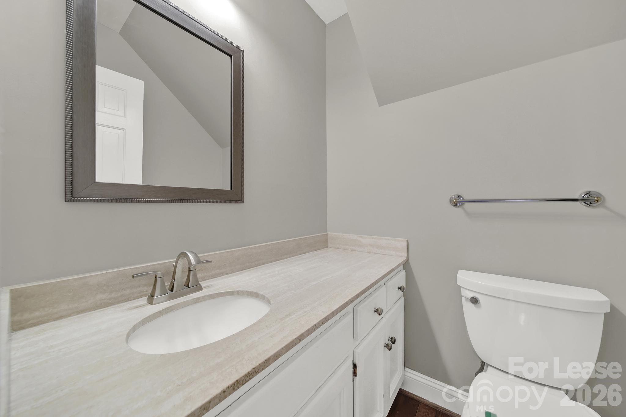 1300 Home Place Property Photo 9