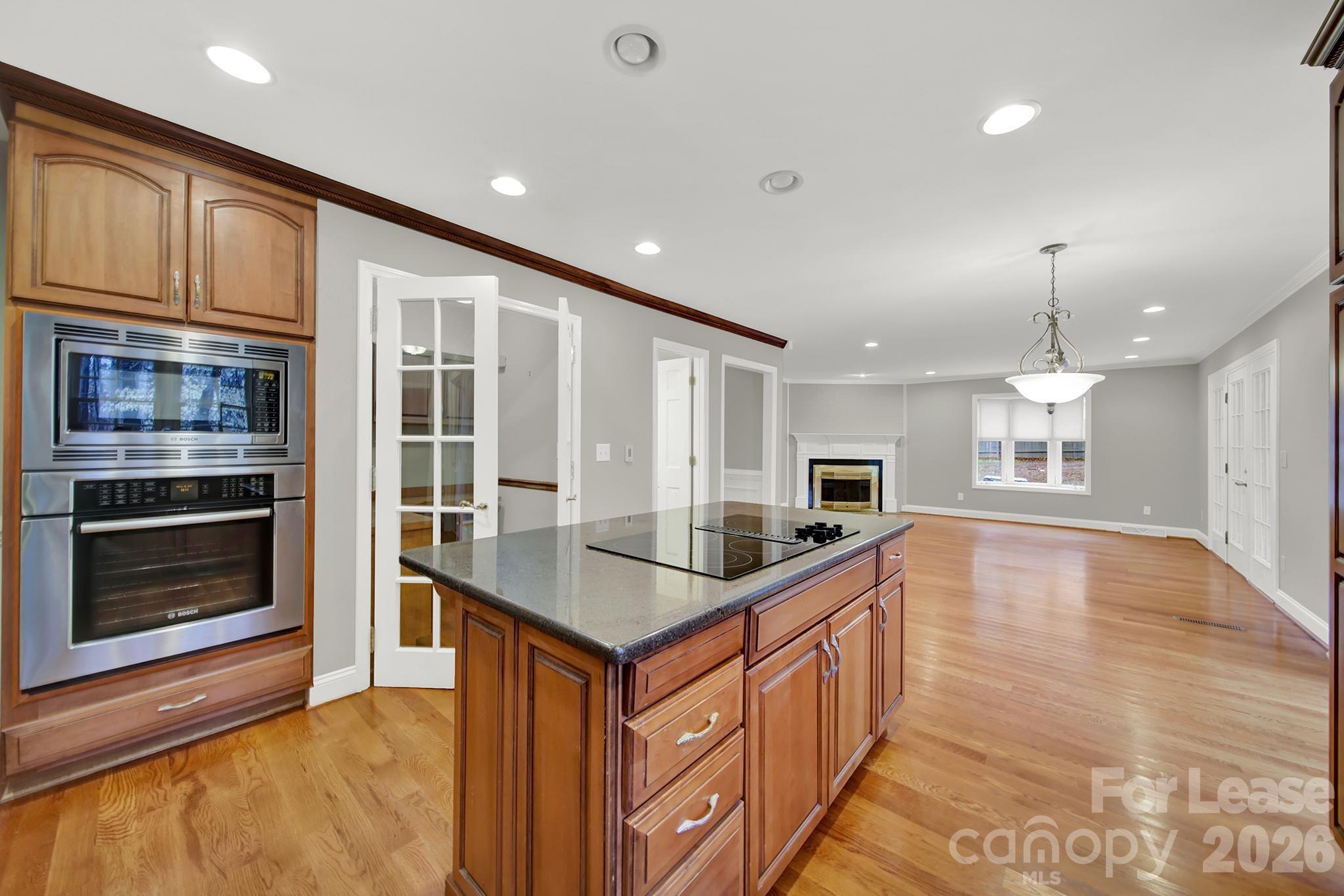 1300 Home Place Property Photo 11