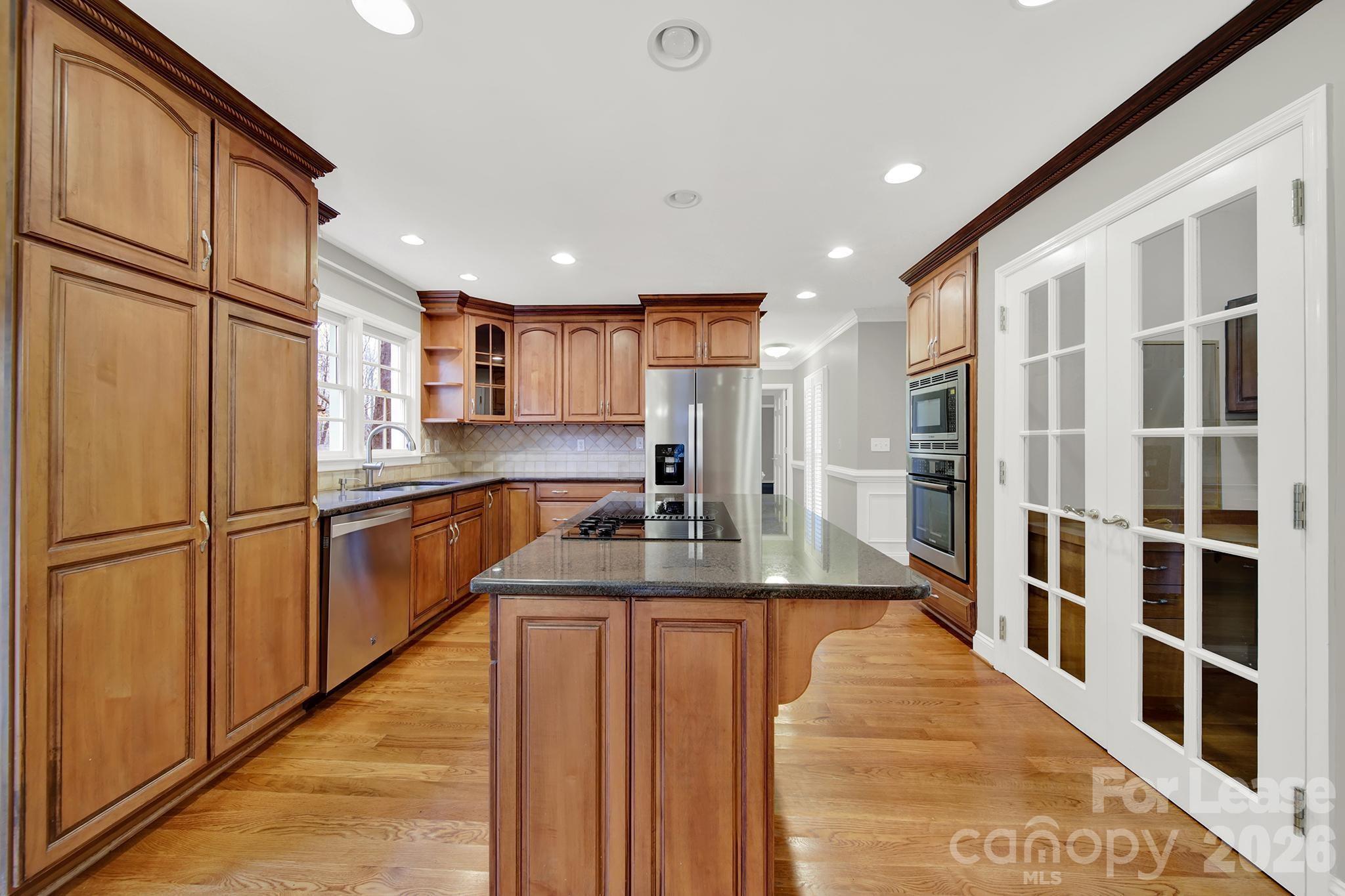 1300 Home Place Property Photo 13