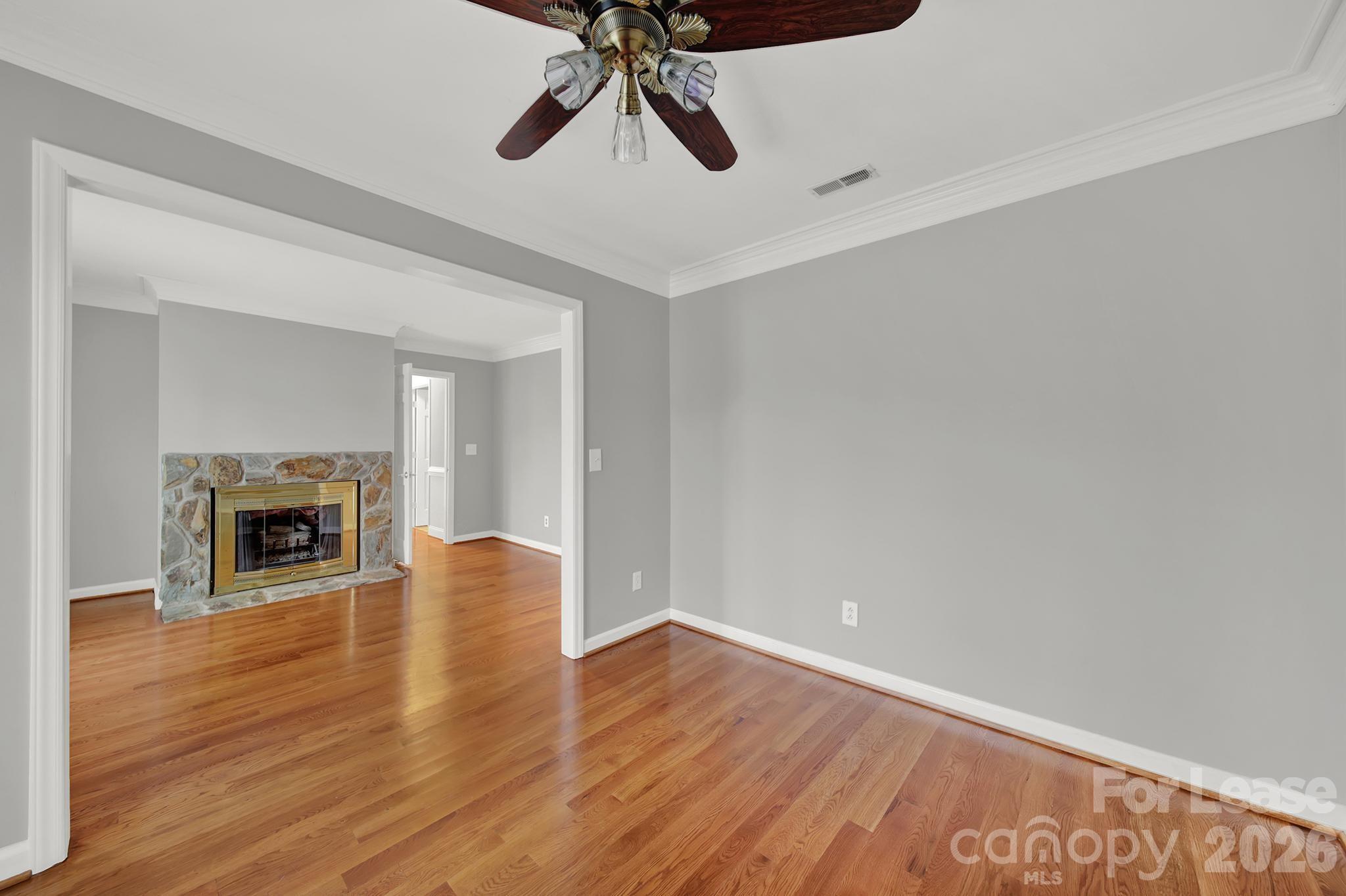 1300 Home Place Property Photo 17