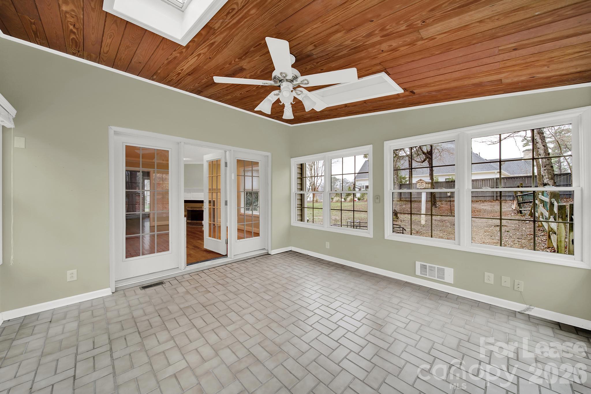 1300 Home Place Property Photo 33