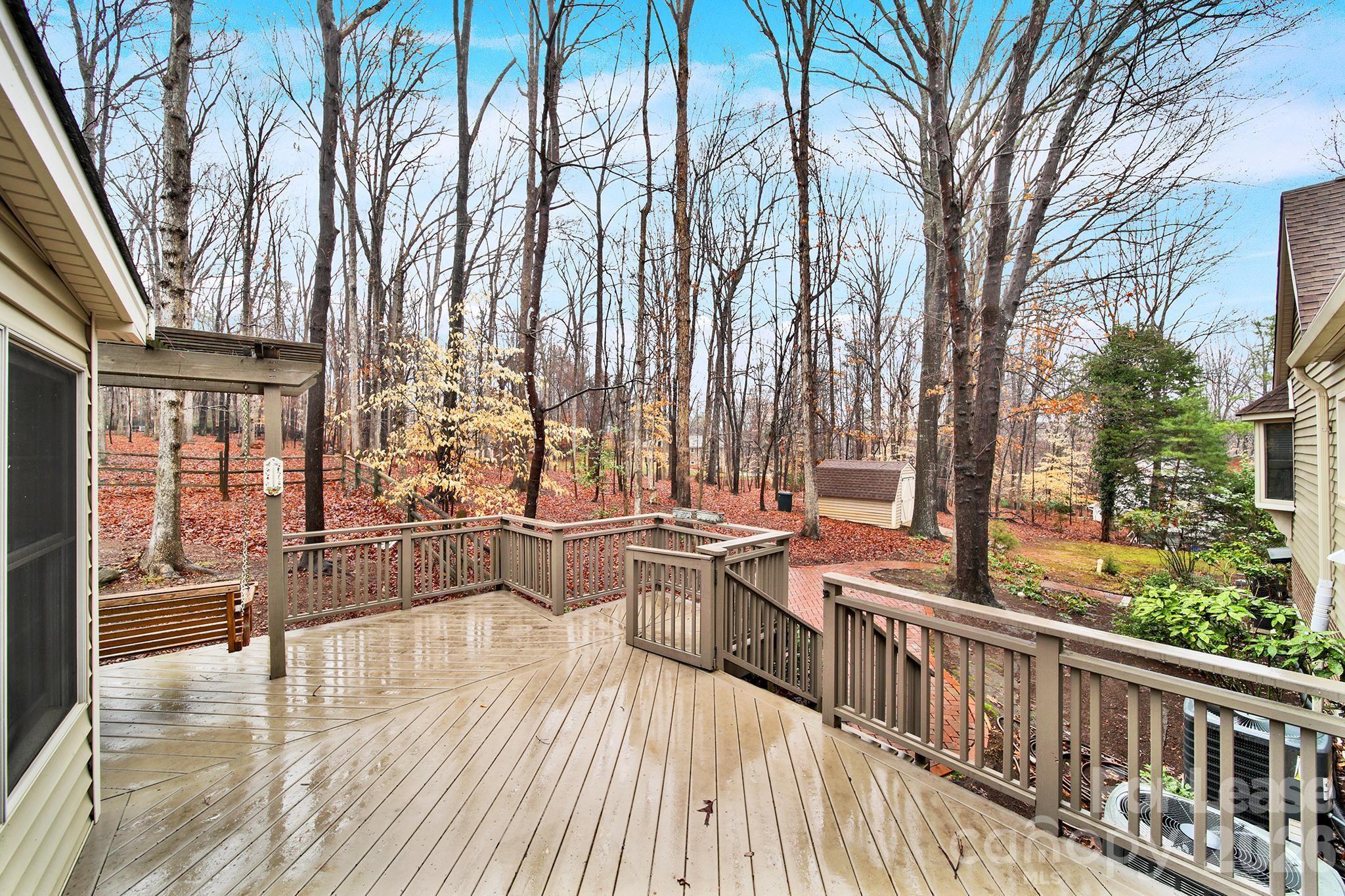 1300 Home Place Property Photo 34