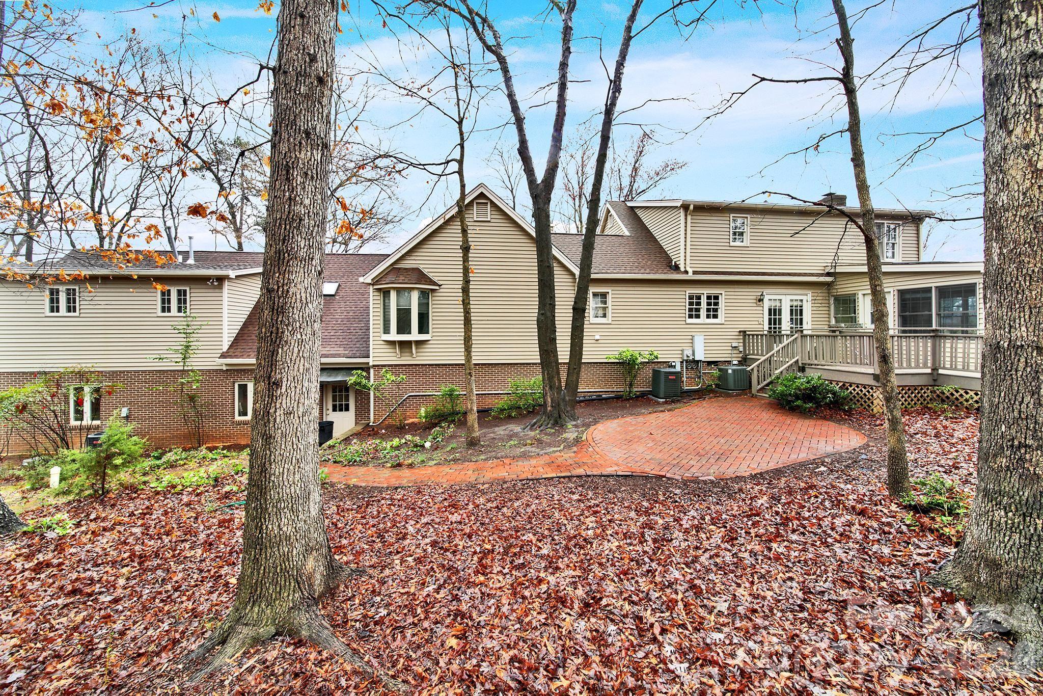 1300 Home Place Property Photo 35