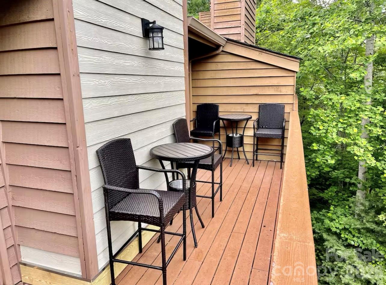 155 Quail Cove Boulevard Property Photo 3
