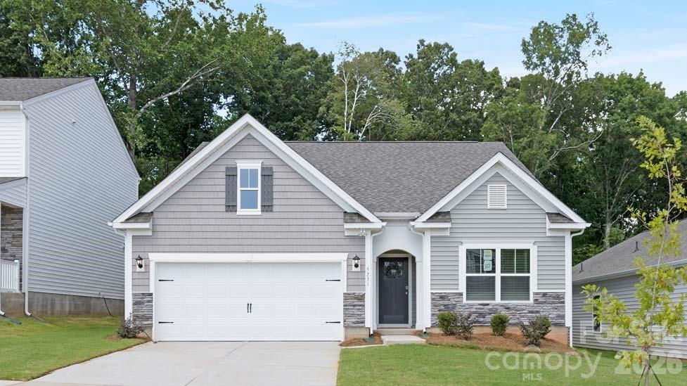 47 Cora View Trail