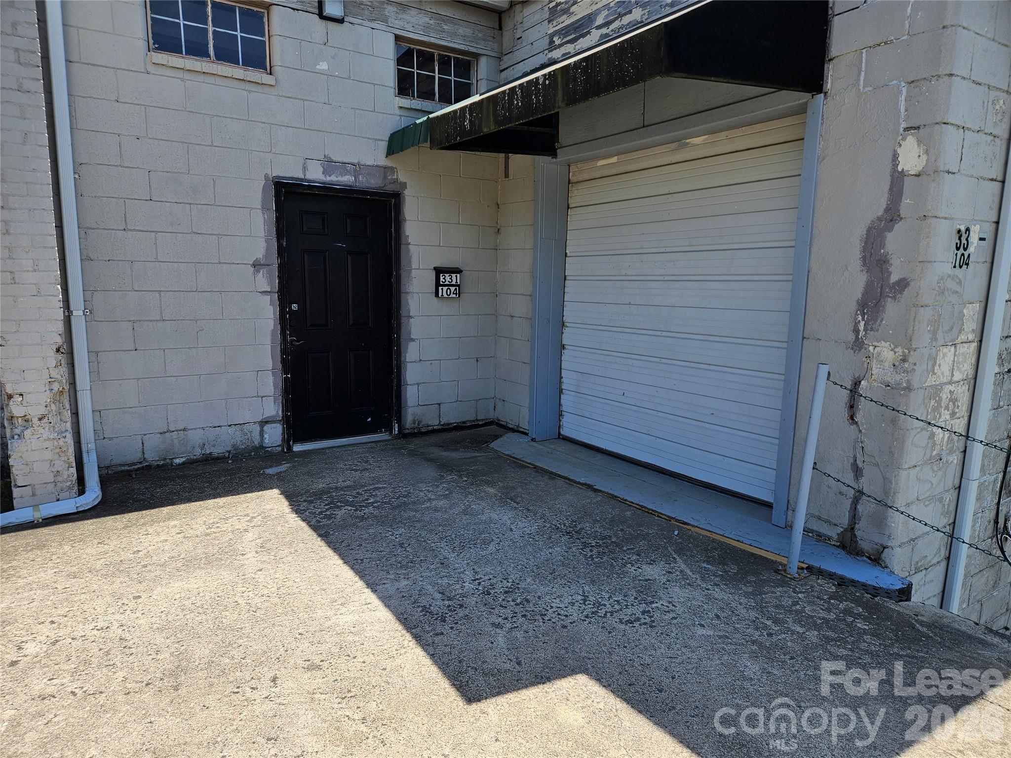 331 S Congress Street 104 Property Photo 3