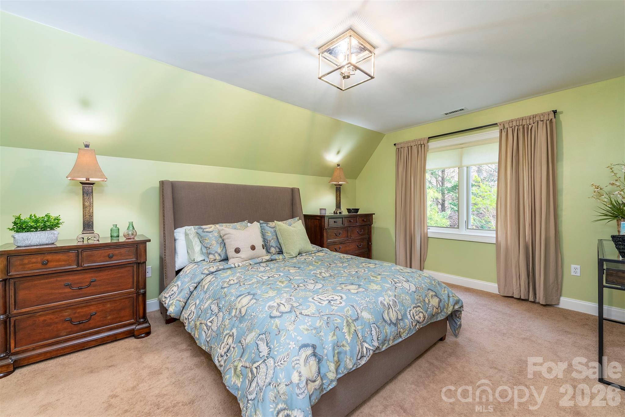 11 Hearthstone Drive Property Photo 30