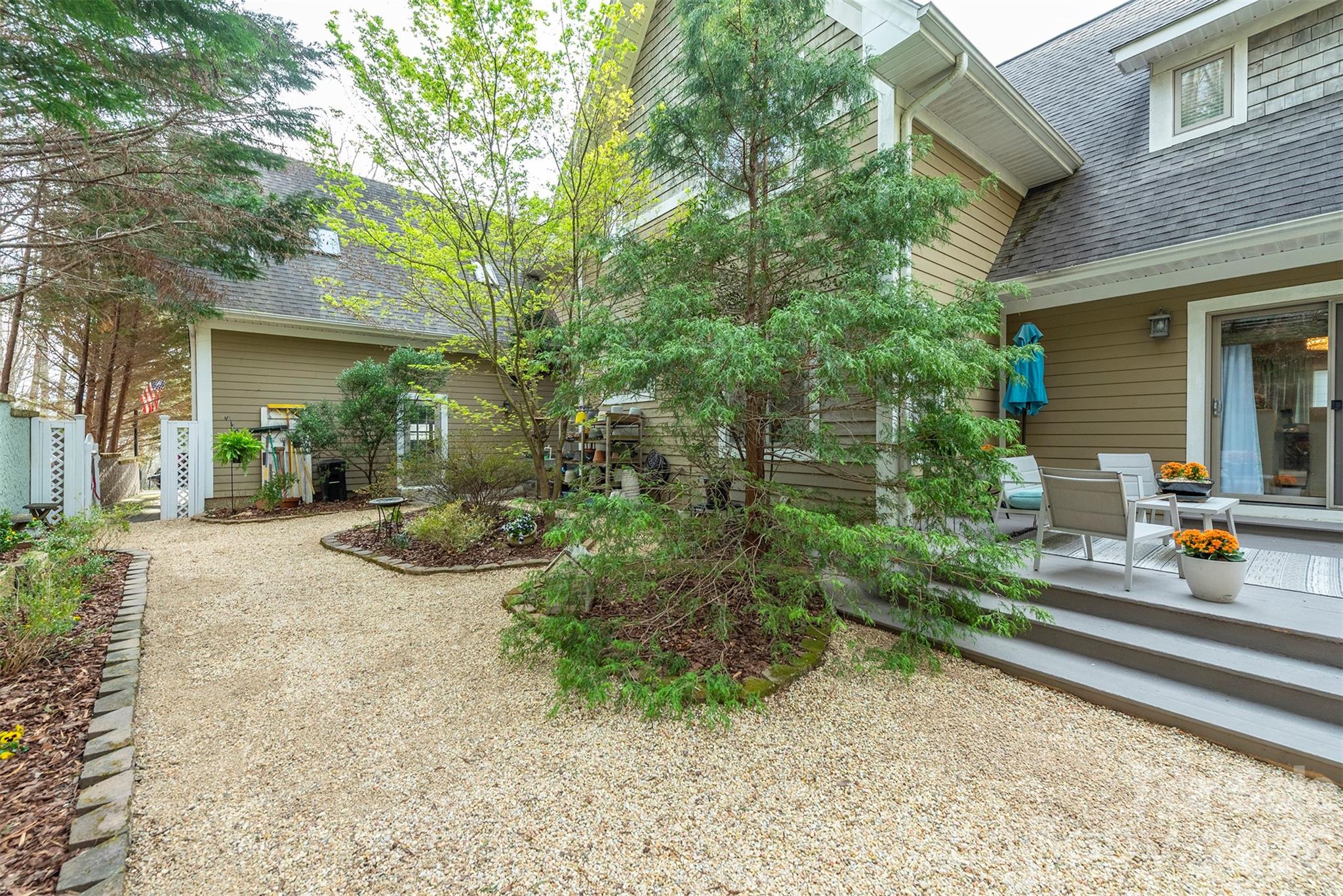 11 Hearthstone Drive Property Photo 45