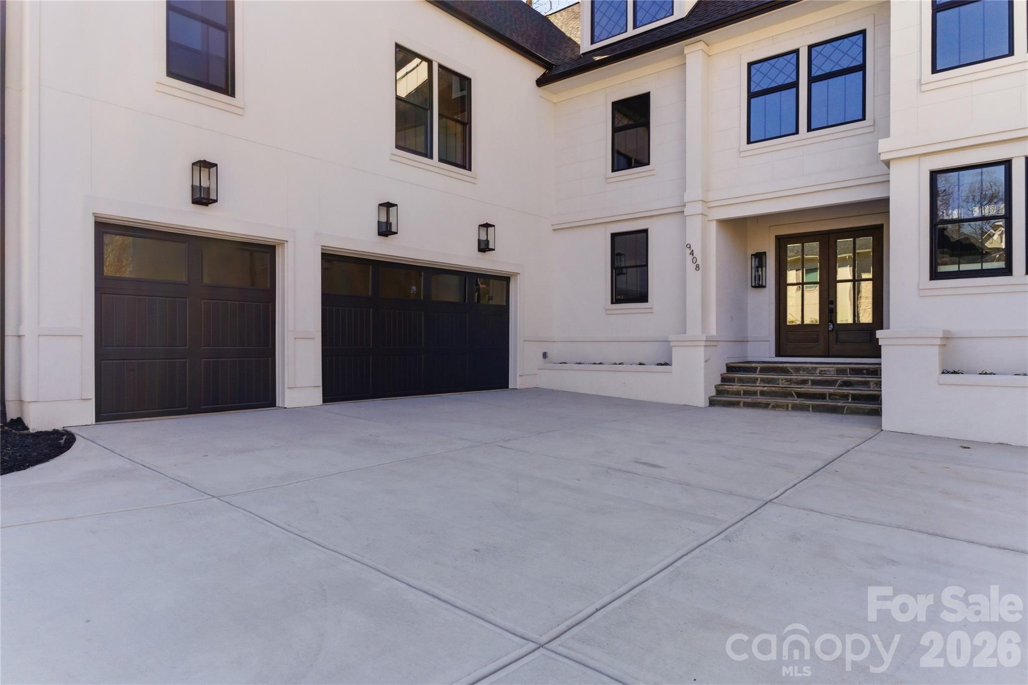 9408 Greyson Ridge Drive Property Photo 5