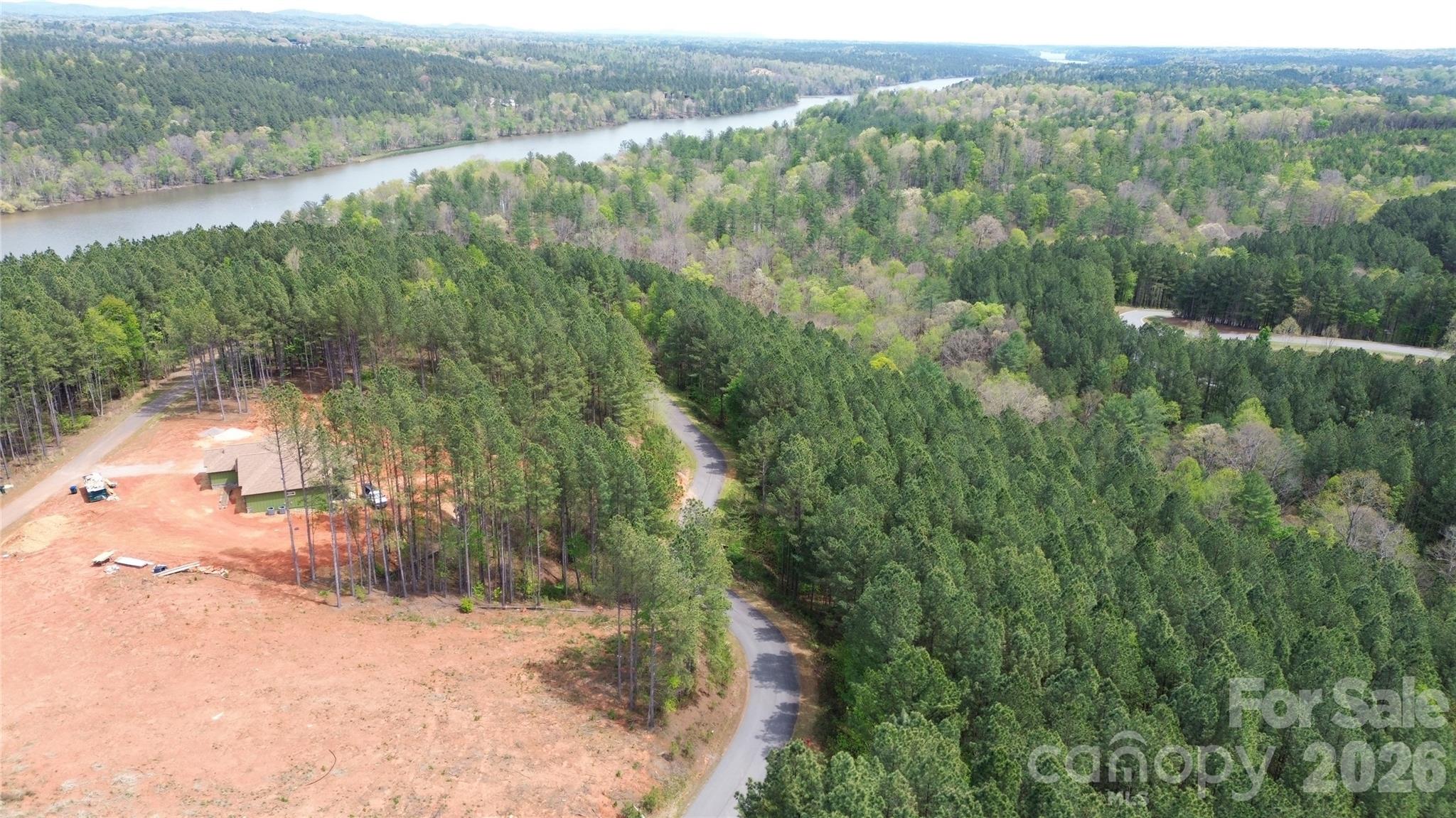 101, 107 Table Rock Trace Property Photo 9