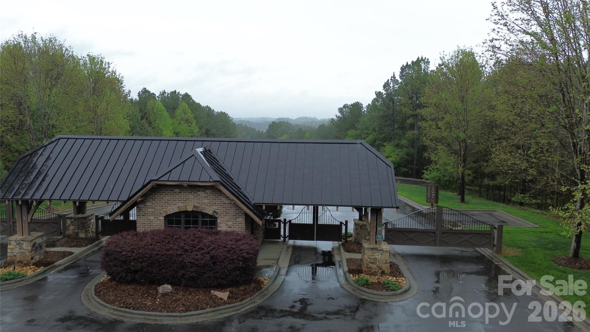 101, 107 Table Rock Trace Property Photo 12
