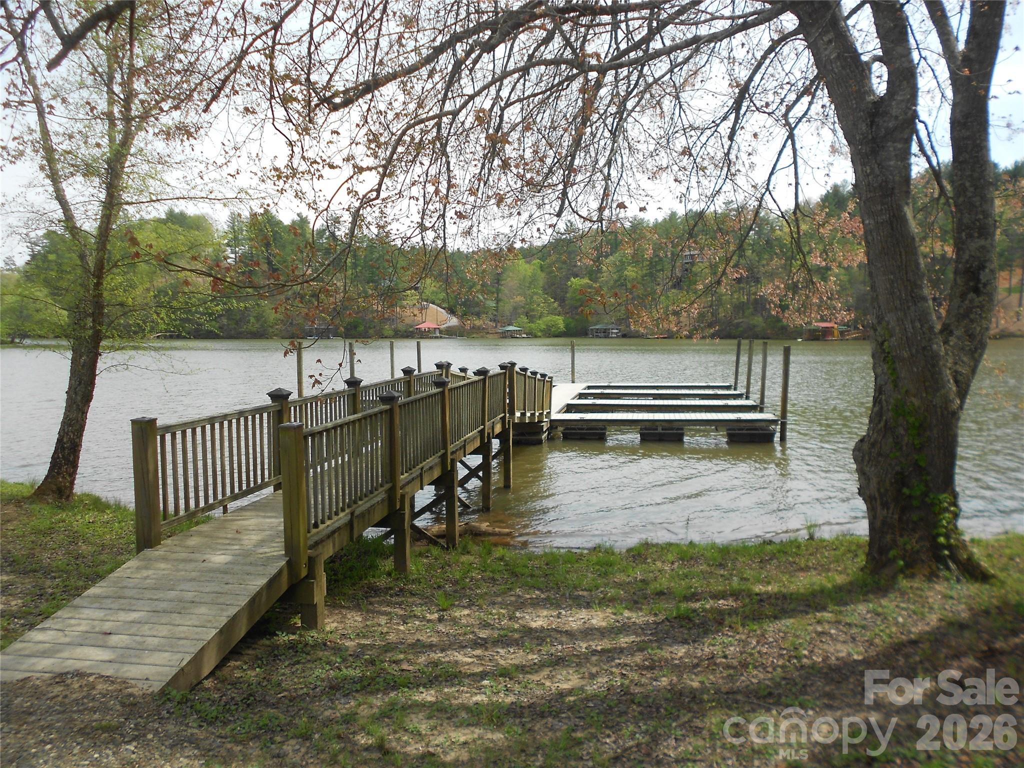 101, 107 Table Rock Trace Property Photo 30