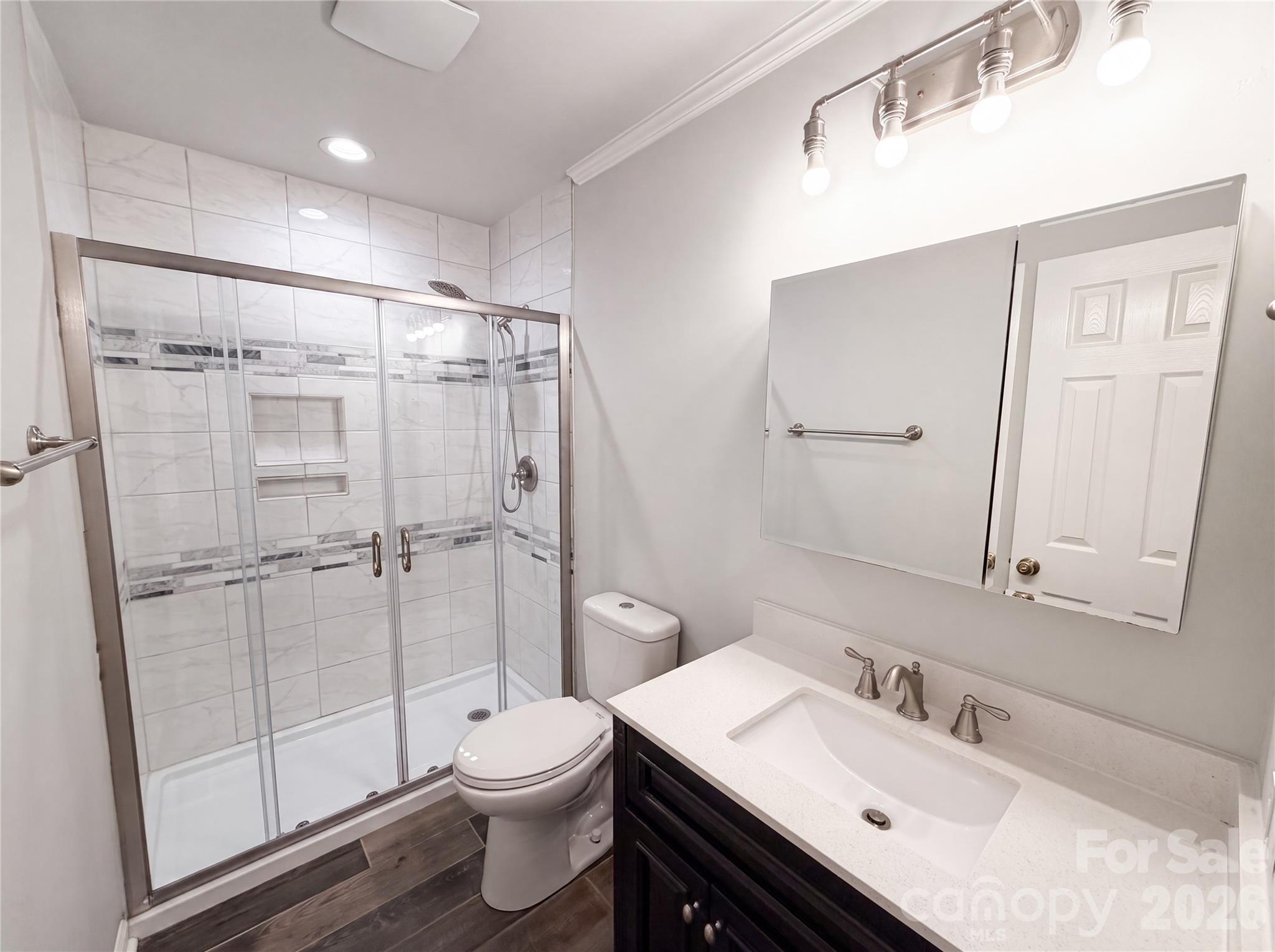 3029 Southampton Circle Property Photo 14
