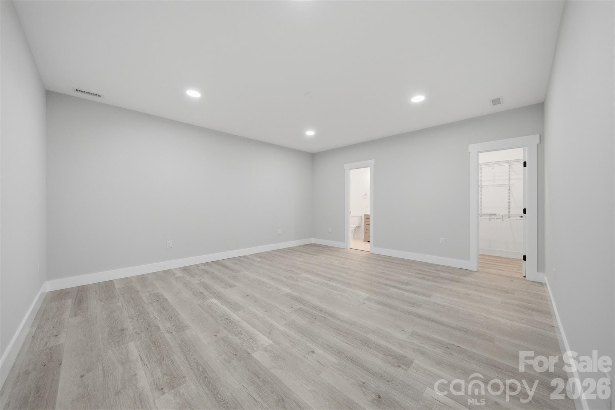 762 River Bend Drive Property Photo 33