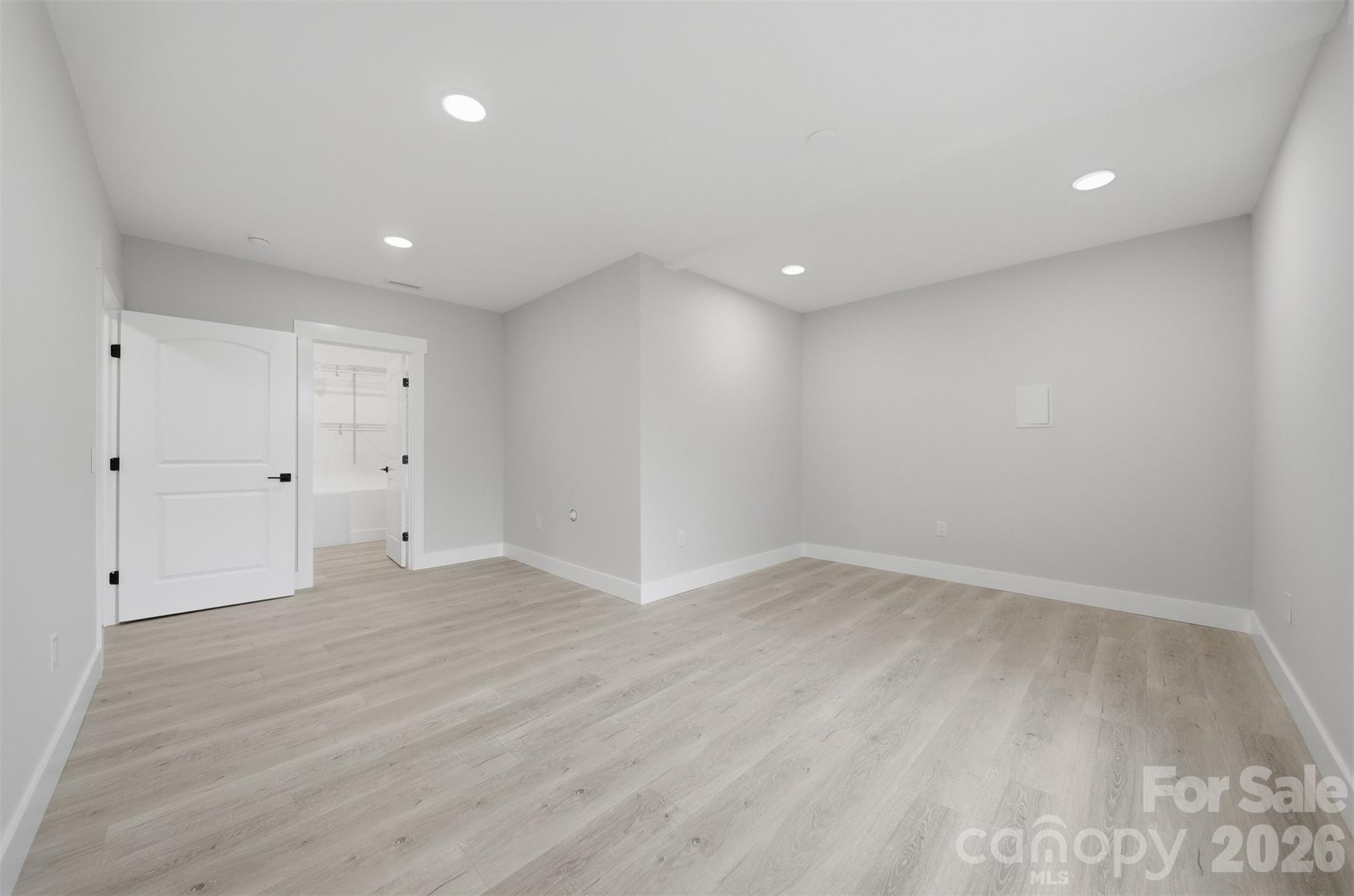 762 River Bend Drive Property Photo 38