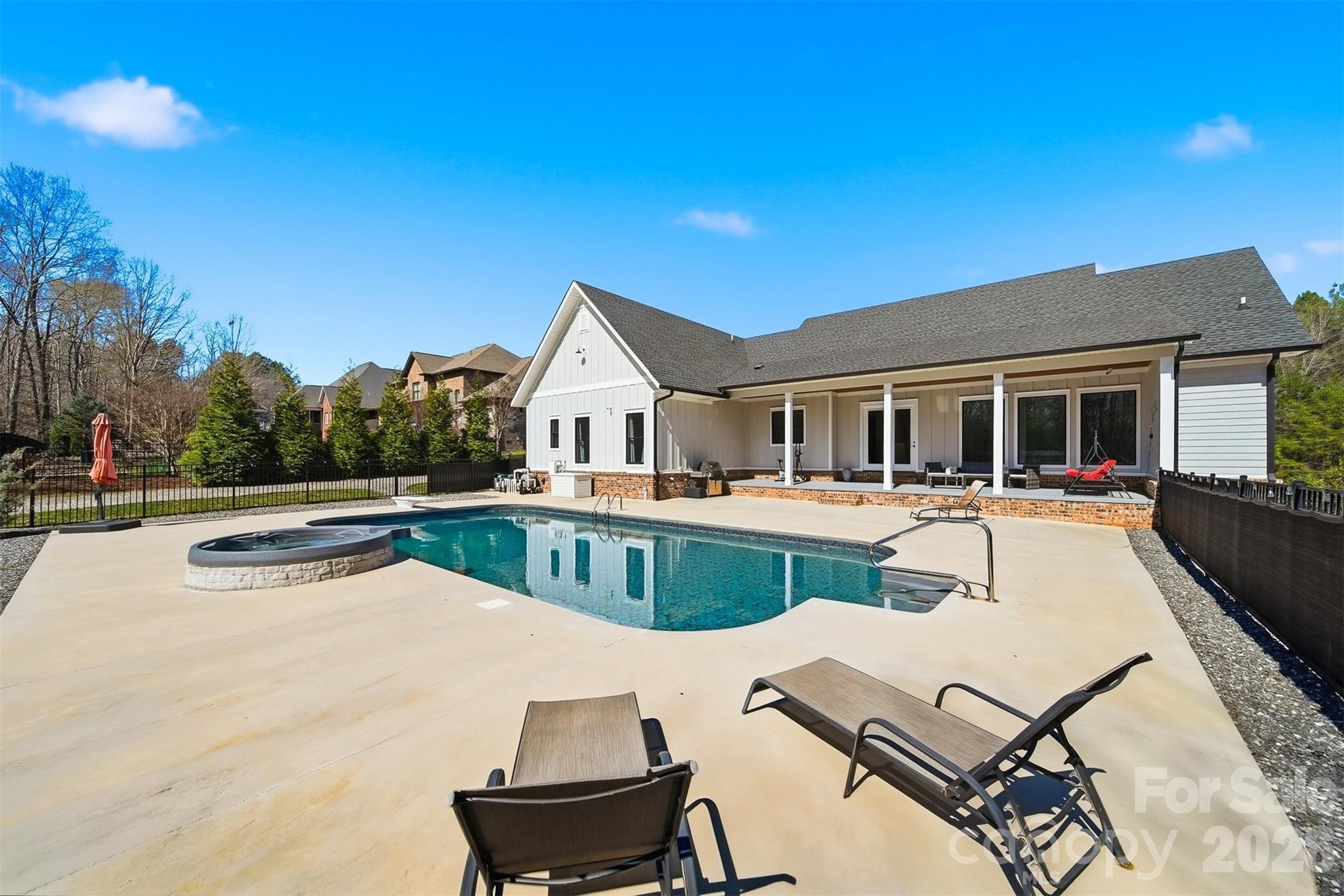 762 River Bend Drive Property Photo 40