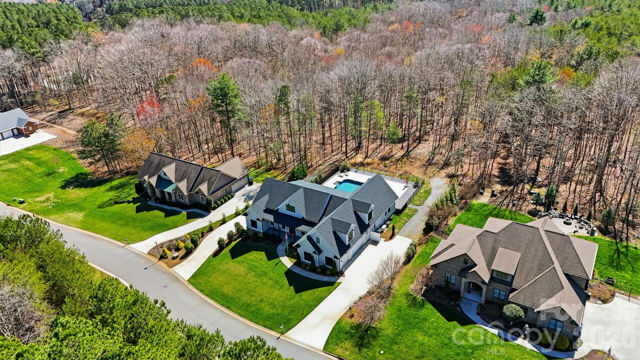 762 River Bend Drive Property Photo 43