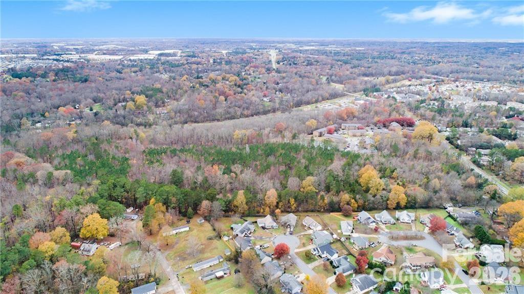 2821 Davidson Highway Property Photo 4