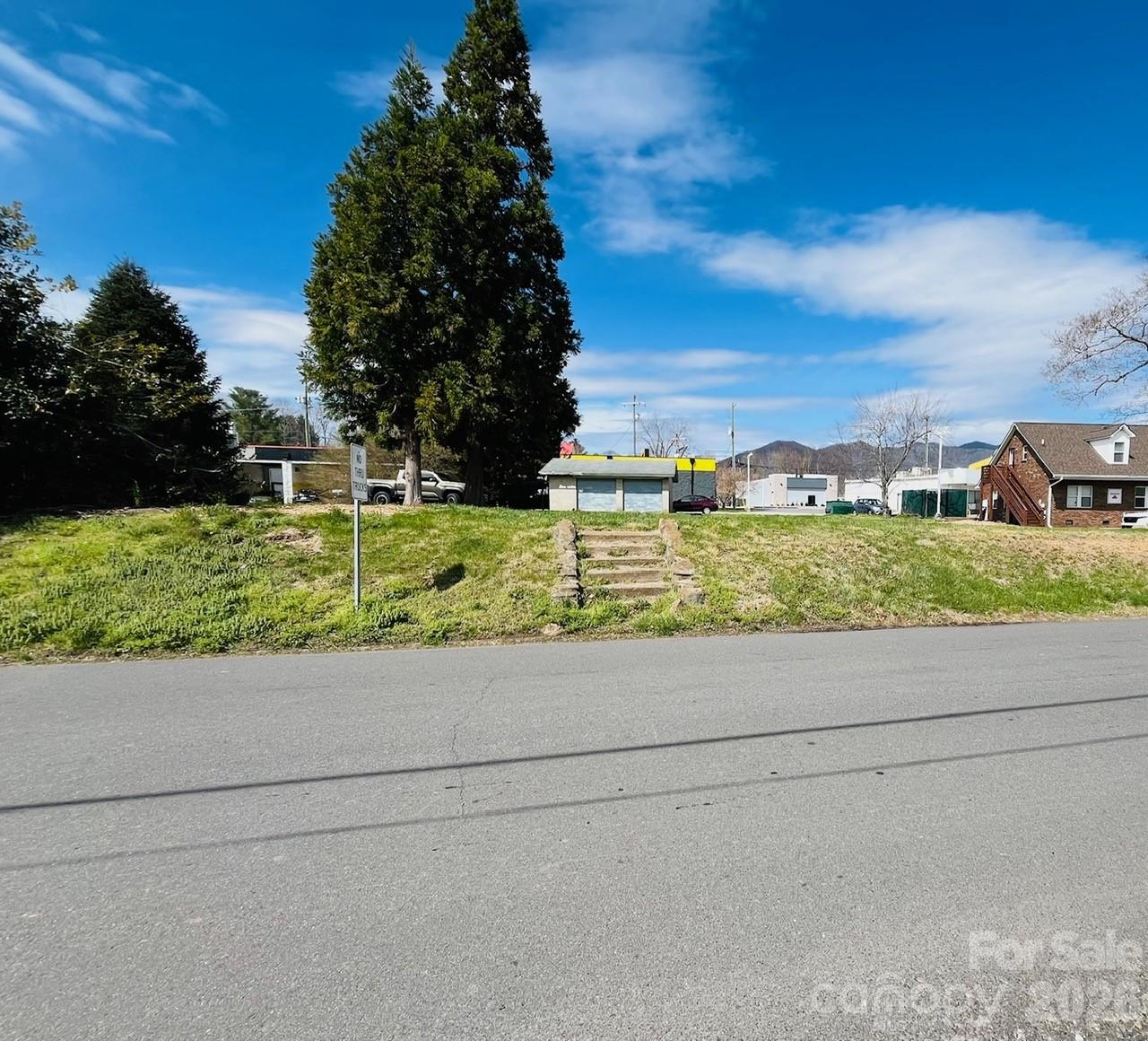 11 Terry Estate Drive Property Photo 1