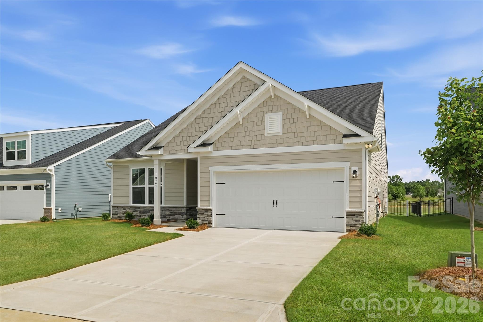 1079 Arundle Road Property Photo 2