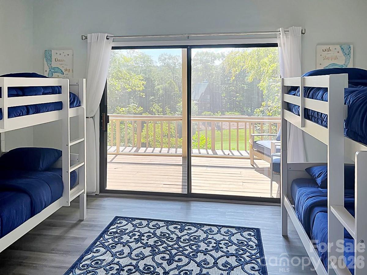 255 Gateway Drive 5 Property Photo 27