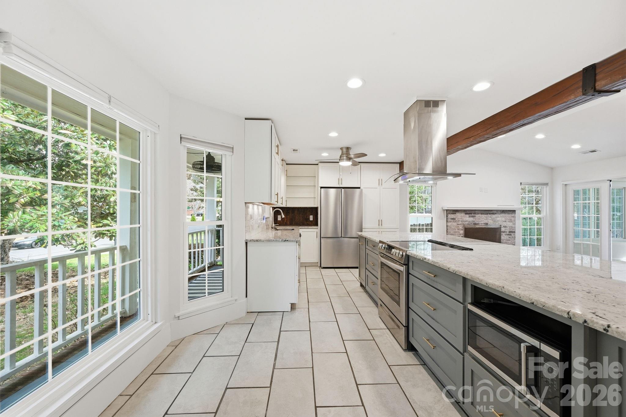 2717 Olde Whitehall Road Property Photo 5