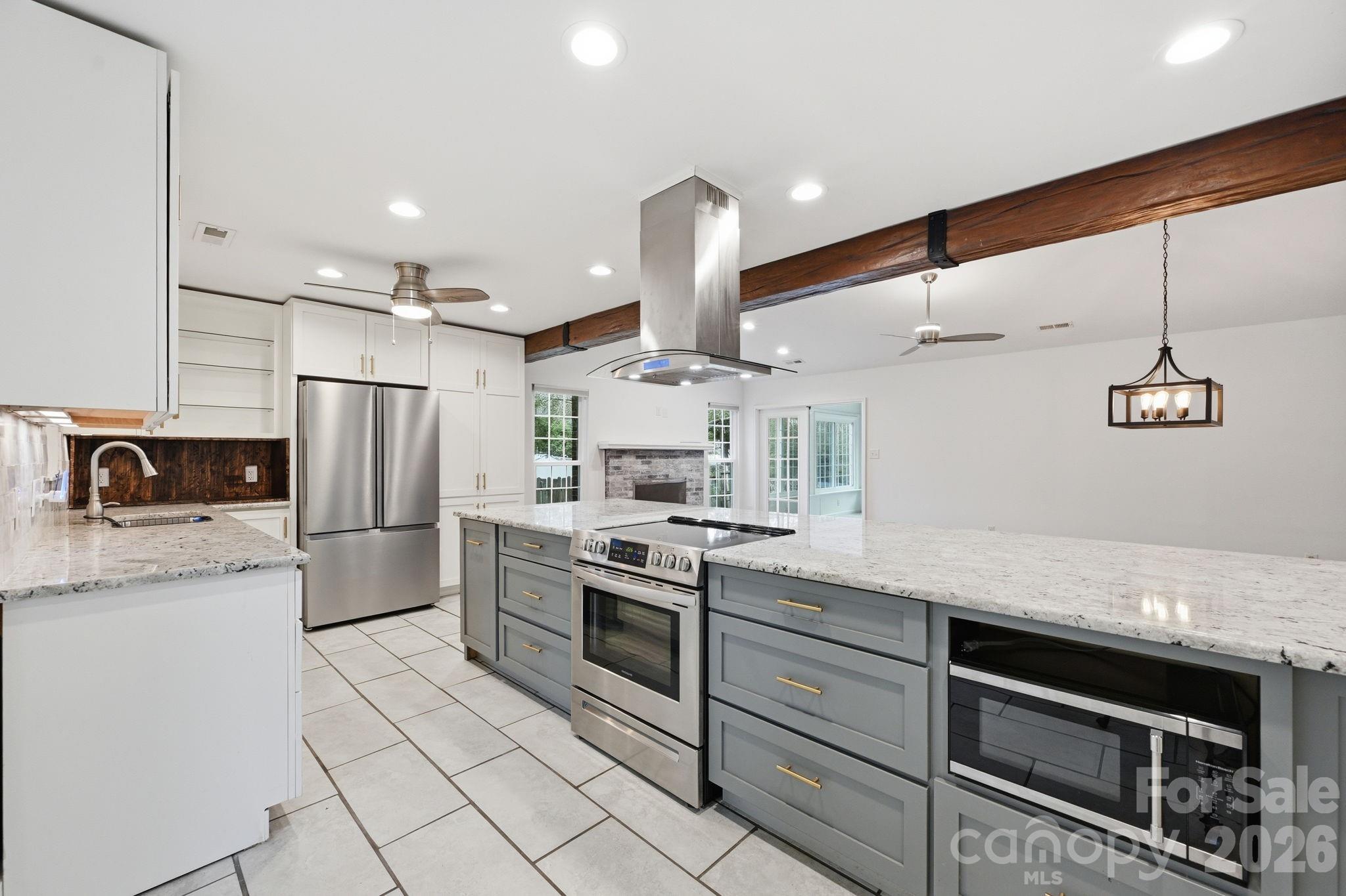2717 Olde Whitehall Road Property Photo 8