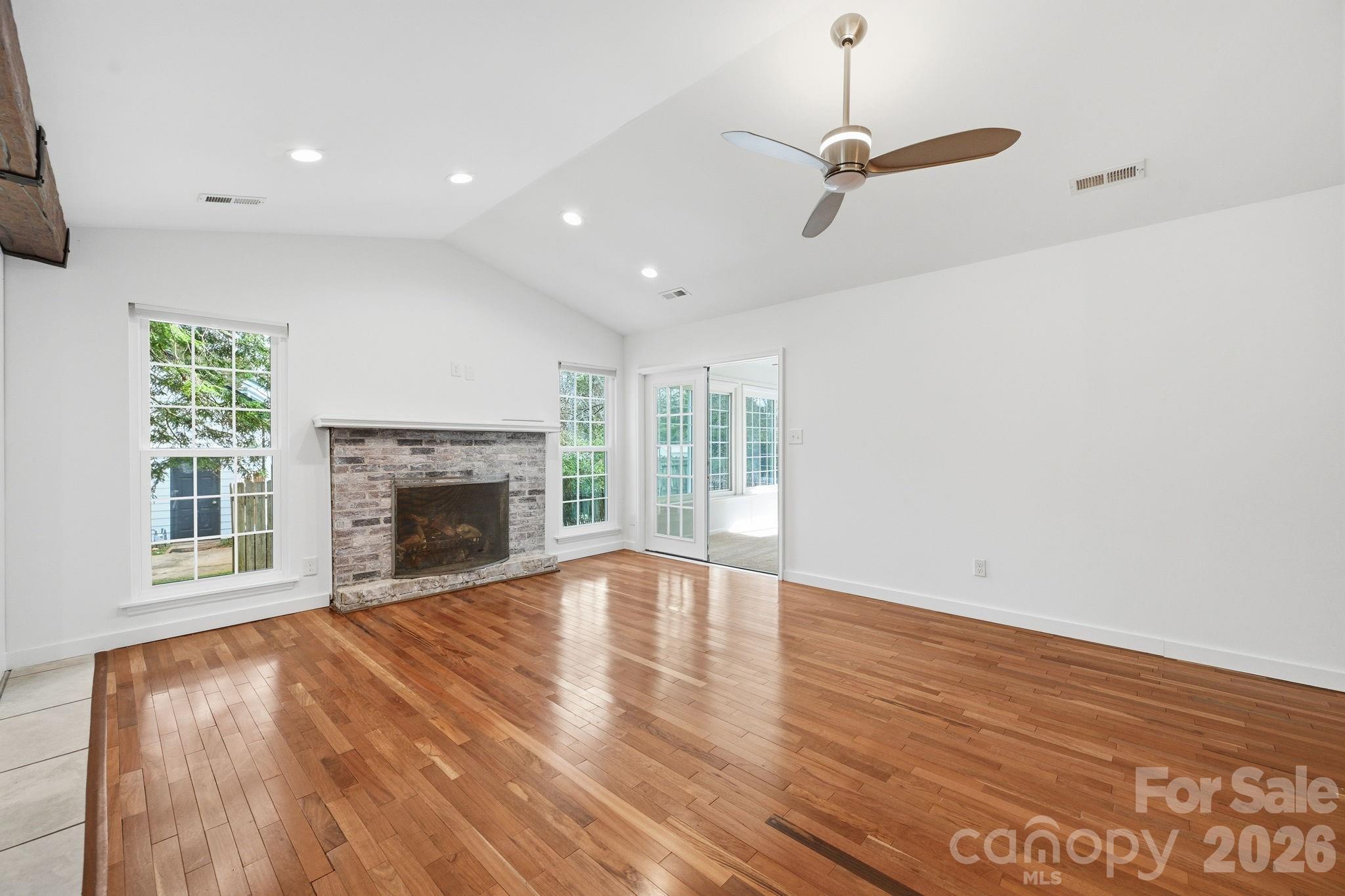 2717 Olde Whitehall Road Property Photo 13