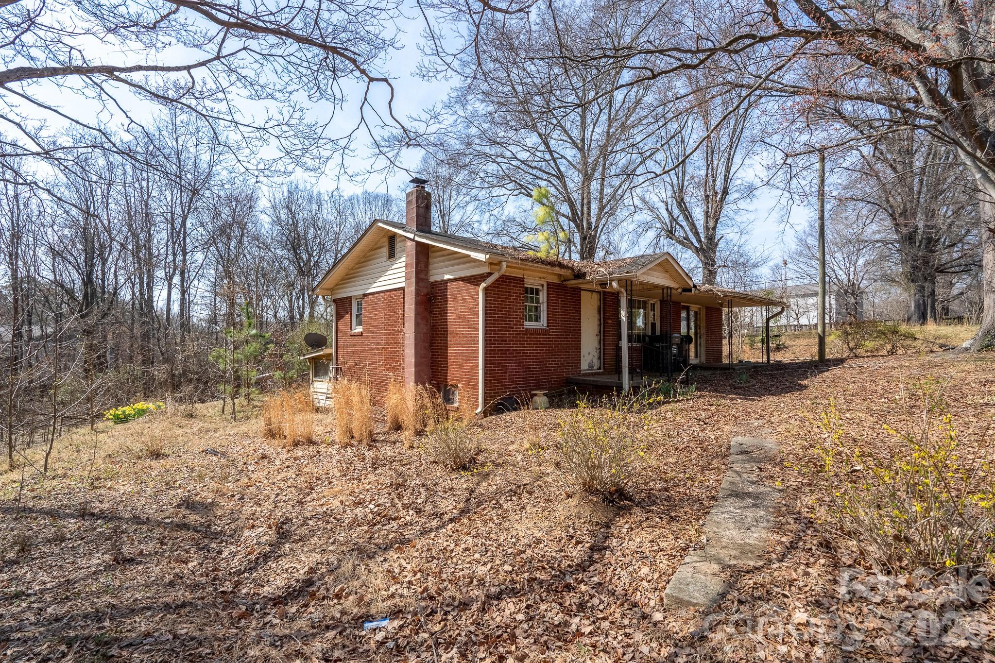 2851 Davidson Highway Property Photo 8