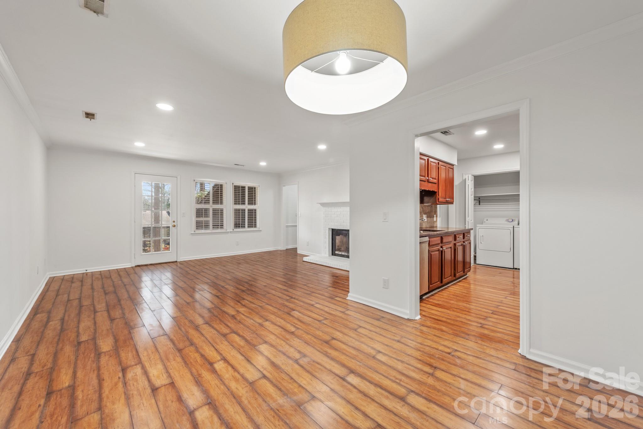 3507 Colony Crossing Drive Property Photo 6